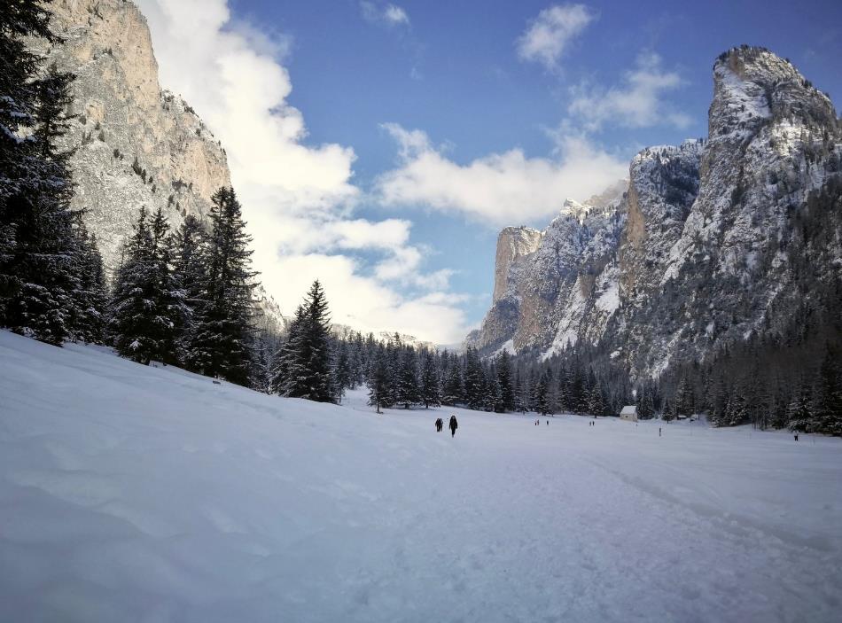 Wow! blogbeitrag-schneeschuhwandern-04